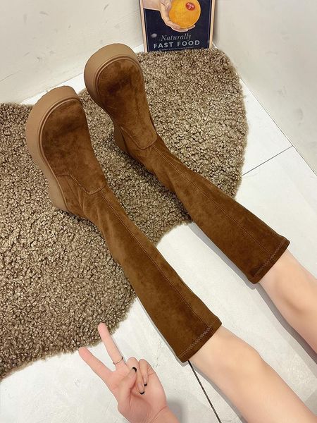 boots shoes round toe boots-women winter footwear luxury designer mid calf autumn low stockings rubber 2021 ladies fashion, Black
boots shoes round toe boots-women winter footwear luxury designer mid calf autumn low stockings rubber 2021 ladies fashion, Black