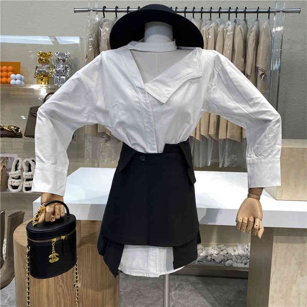 polos niche neck hanging hollow loose design on shirt + fashion high waist suit seal, White
polos niche neck hanging hollow loose design on shirt + fashion high waist suit seal, White