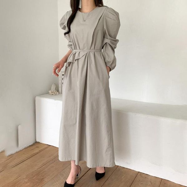 casual dresses women's dress autumn 2021 long sleeves fashion asymmetric ruffles chic belted office lady plain elegant female maxi, Black;gray
casual dresses women's dress autumn 2021 long sleeves fashion asymmetric ruffles chic belted office lady plain elegant female maxi, Black;gray