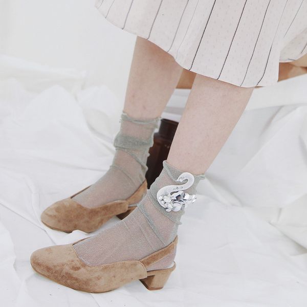 wang xiaozhen japan and south korea fashion bright sier pearl swan mh pile socks nail bead grid female, Red;black 
wang xiaozhen japan and south korea fashion bright sier pearl swan mh pile socks nail bead grid female, Red;black