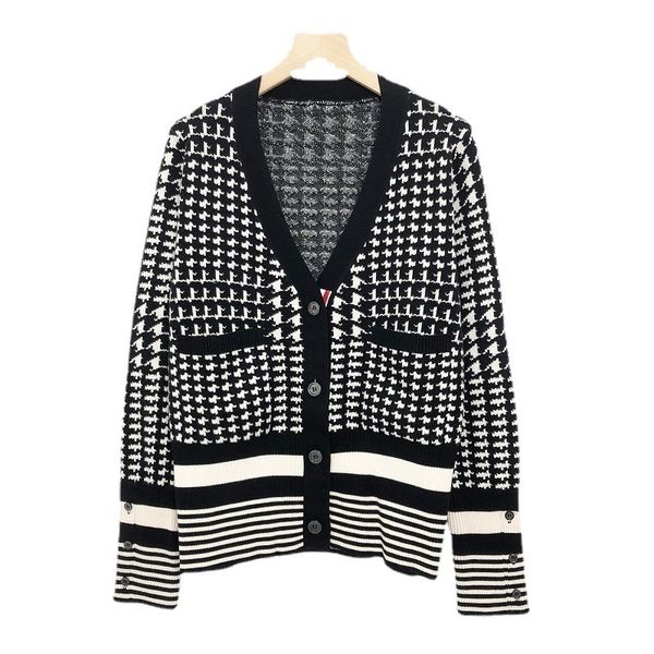 sweater knit tb 2021 autumn and winter black bird check v-neck long sleeve versatile ted cardigan fashion women's wear, White;black
sweater knit tb 2021 autumn and winter black bird check v-neck long sleeve versatile ted cardigan fashion women's wear, White;black