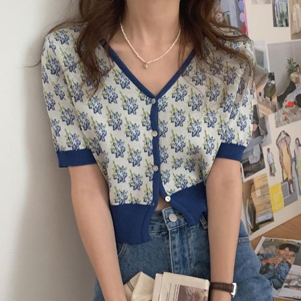 women's blouses & shirts 2021 summer retro casual v-neck printing color contrast single-breasted short-sleeved knitted cardigan women &, White
women's blouses & shirts 2021 summer retro casual v-neck printing color contrast single-breasted short-sleeved knitted cardigan women &, White