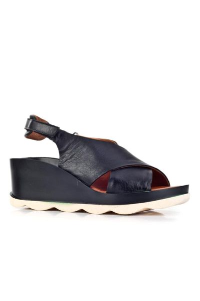 sandals 8 cm heels cross strappy daily women black leather
sandals 8 cm heels cross strappy daily women black leather