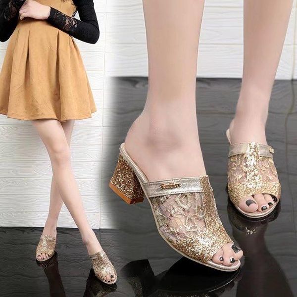 sandals 2021 spring and summer fashion slippers middle heel ankle-strap mesh chunky sequined women's large size, Black
sandals 2021 spring and summer fashion slippers middle heel ankle-strap mesh chunky sequined women's large size, Black