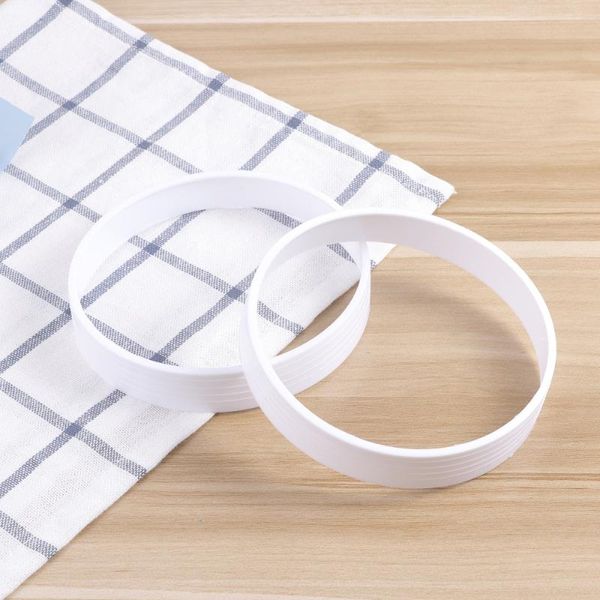 golf training aids 2pcs white pp plastic putting green hole cup rings aid accessories outdoor equipments
golf training aids 2pcs white pp plastic putting green hole cup rings aid accessories outdoor equipments