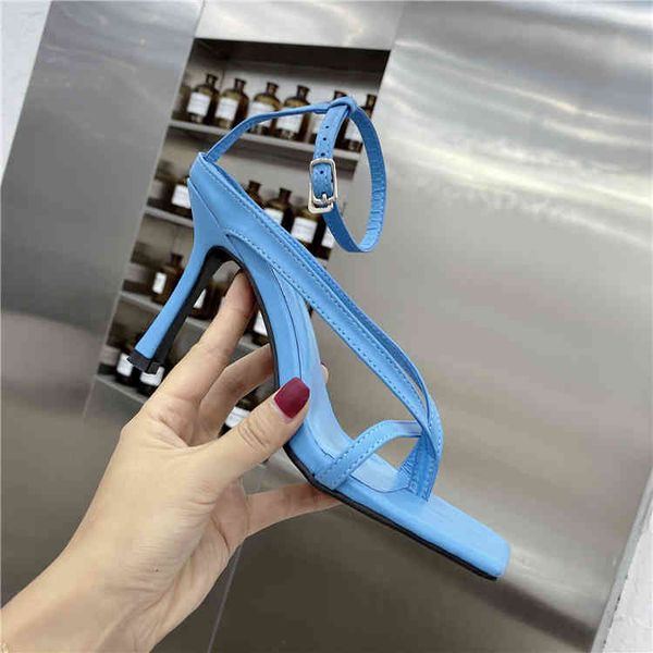 high gladiator sandals heels shoes fall street look females square head open toe clip-on strappy women, Black
high gladiator sandals heels shoes fall street look females square head open toe clip-on strappy women, Black