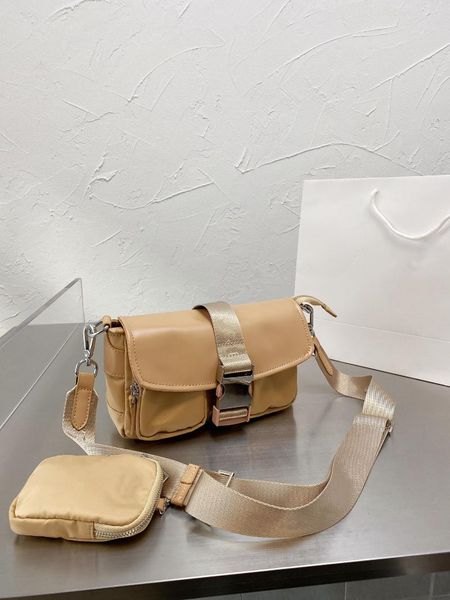 nylon parachute cloth women's flip horizontal version business casual one-shoulder diagonal flat women bag cross body
nylon parachute cloth women's flip horizontal version business casual one-shoulder diagonal flat women bag cross body