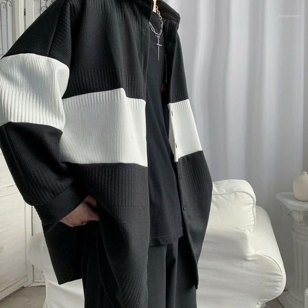 men's jacket 2021 autumn slim solid color cardigan striped print loose casual personality youth wear jackets, Black;brown
men's jacket 2021 autumn slim solid color cardigan striped print loose casual personality youth wear jackets, Black;brown