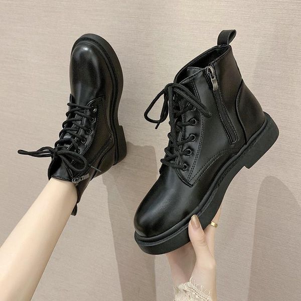 boots 2021 women's ankle autumn ins winter plus velvet fashion warm women round head black leather shoes
boots 2021 women's ankle autumn ins winter plus velvet fashion warm women round head black leather shoes