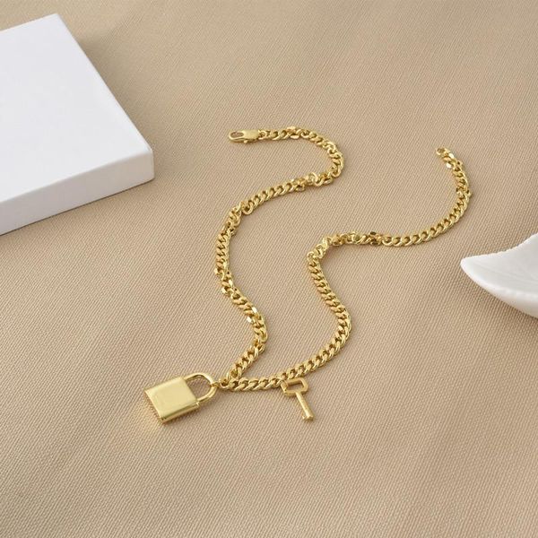 pendant necklaces fashion lock key necklace gold color cuba link chain luxury women girl gift party 2021, Silver
pendant necklaces fashion lock key necklace gold color cuba link chain luxury women girl gift party 2021, Silver