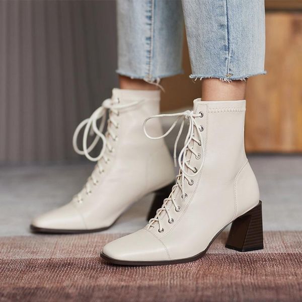 boots ankle 2021 autumn winter british comfortable tie genuine leather square toe boot woman high heels bottom short, Black
boots ankle 2021 autumn winter british comfortable tie genuine leather square toe boot woman high heels bottom short, Black