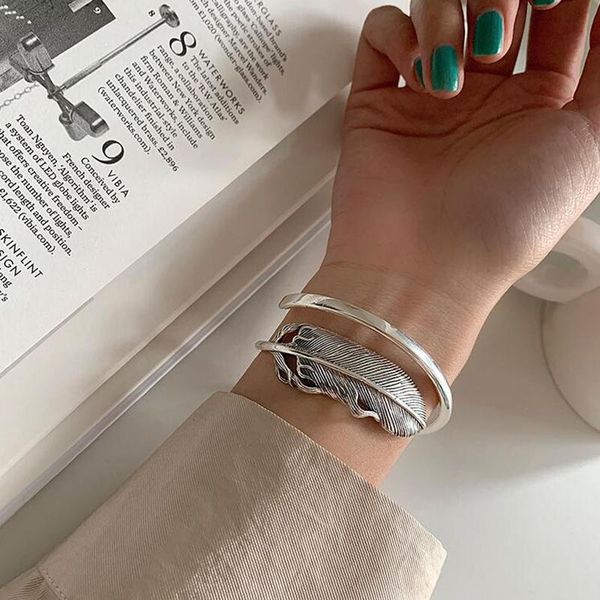 bangle yaologe 2021 retro trend thai silver simple big feather open bracelet hip hop party exquisite jewelry lady, Black
bangle yaologe 2021 retro trend thai silver simple big feather open bracelet hip hop party exquisite jewelry lady, Black