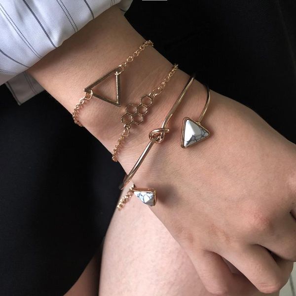 link, chain 2021 tide bracelet geometric four women's fashion charm jewelry gifts, Black
link, chain 2021 tide bracelet geometric four women's fashion charm jewelry gifts, Black