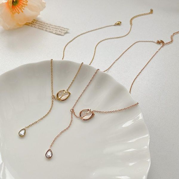 pendant necklaces vsnow fashion rose flower stainless steel necklace for women vintage asymmetric waterdrop opals party jewelry, Silver
pendant necklaces vsnow fashion rose flower stainless steel necklace for women vintage asymmetric waterdrop opals party jewelry, Silver
