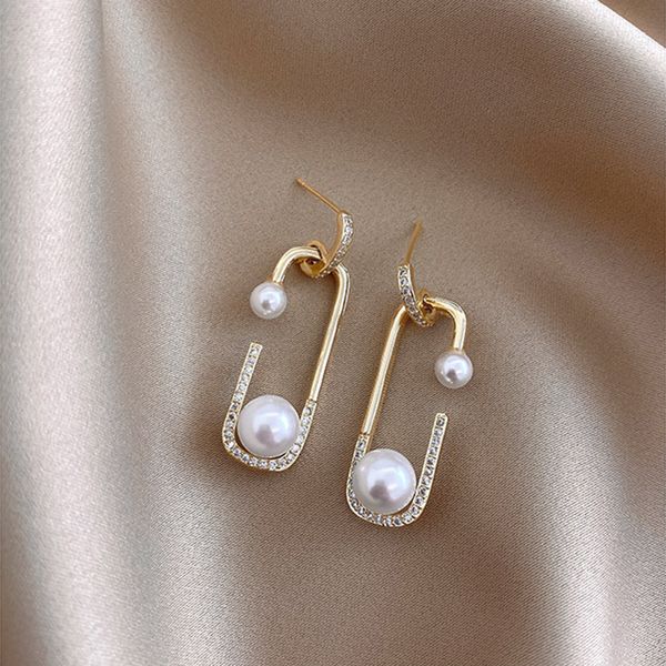 2022 new design pearl irregular pin dangle studs ear charm contracted senior metal temperament earrings jewelry unusual gifts for women afsh, Golden
2022 new design pearl irregular pin dangle studs ear charm contracted senior metal temperament earrings jewelry unusual gifts for women afsh, Golden