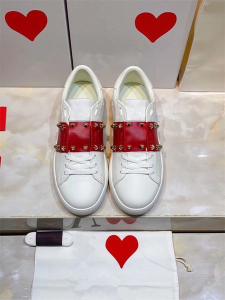 2001 designer sneakers casual shoes for women and men lace up genuine leather flat casual shoes black red pink sneakers
2001 designer sneakers casual shoes for women and men lace up genuine leather flat casual shoes black red pink sneakers