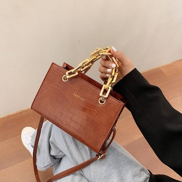 ladies handbag spring/summer 2021 trendy bag crocodile pattern retro chain all-match messenger small bags
ladies handbag spring/summer 2021 trendy bag crocodile pattern retro chain all-match messenger small bags