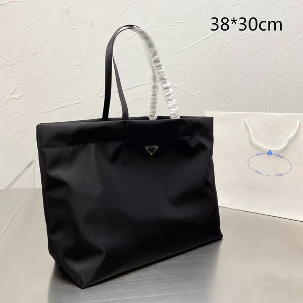 women nylon shoulder bags designers handbags shopping bag large capacity totes fashion lady purses
women nylon shoulder bags designers handbags shopping bag large capacity totes fashion lady purses