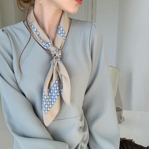 scarves south korea dongdamen small silk scarf fashionable 70cm simulation satin medium square pearl necklace, Blue;gray
scarves south korea dongdamen small silk scarf fashionable 70cm simulation satin medium square pearl necklace, Blue;gray