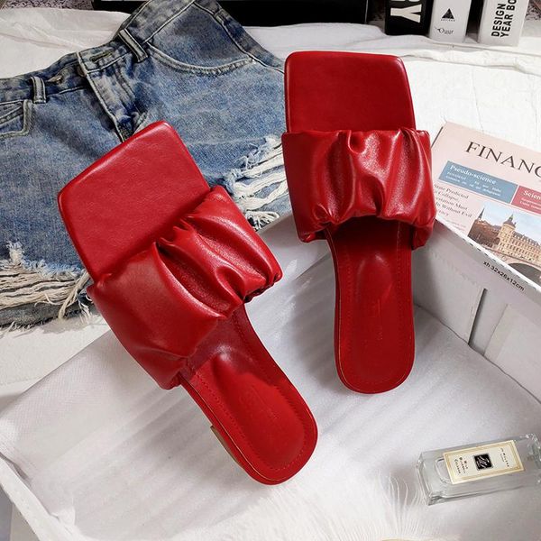 slippers 2021 summer women's outdoor flat roma style pu red black white large size sandals fashion you rubber shoes
slippers 2021 summer women's outdoor flat roma style pu red black white large size sandals fashion you rubber shoes