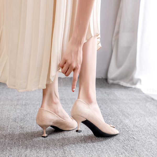 dress shoes spring style thick heel pointed shallow mouth versatile high heels, Black
dress shoes spring style thick heel pointed shallow mouth versatile high heels, Black