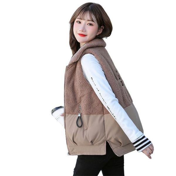 women's vests 2021 short parka vest women autumn winter jacket lambswool splicing loose casual sleeveless coat female waistcoat jackets, Black;white
women's vests 2021 short parka vest women autumn winter jacket lambswool splicing loose casual sleeveless coat female waistcoat jackets, Black;white