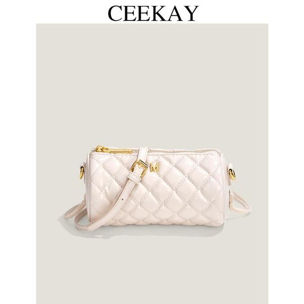 evening bags 2021 white handbag woman's flip-opened shoulder bag tongue styling cell phone storage messenger for lady cross-body 
evening bags 2021 white handbag woman's flip-opened shoulder bag tongue styling cell phone storage messenger for lady cross-body