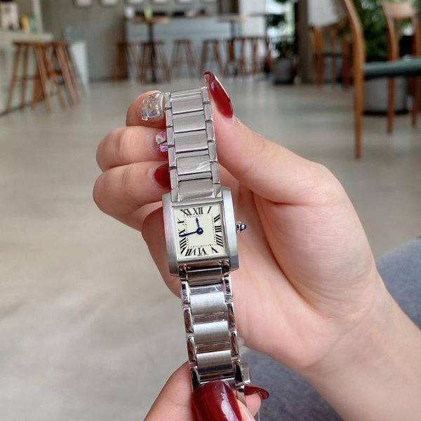 wristwatches ladies quartz watch, size 25x20 rectangular series, steel band, fashion formal, Slivery;brown
wristwatches ladies quartz watch, size 25x20 rectangular series, steel band, fashion formal, Slivery;brown