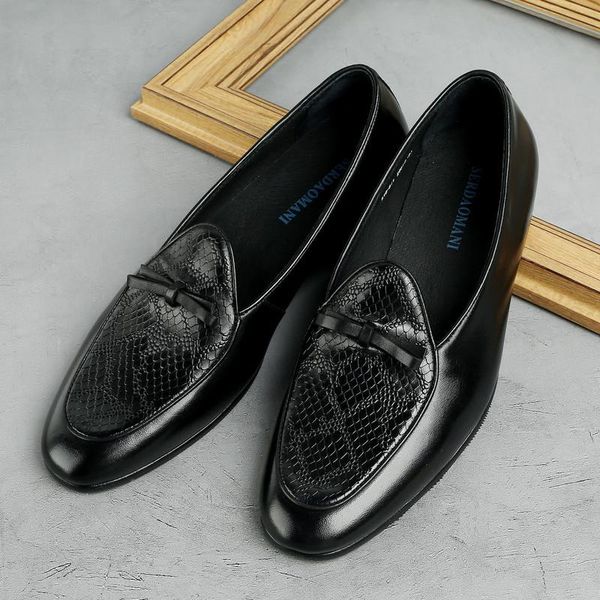 men genuine leather loafer shoes snake pattern business dress banquet suit slip on brand wedding oxford g298, Black
men genuine leather loafer shoes snake pattern business dress banquet suit slip on brand wedding oxford g298, Black