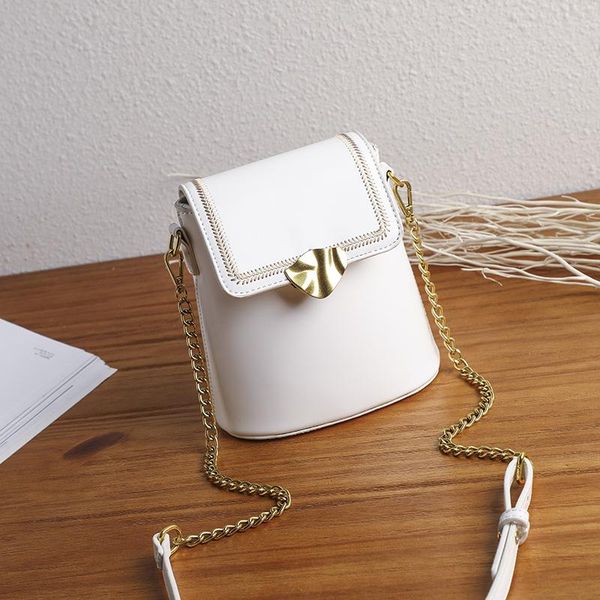 elegant female bucket bag 2021 quality pu leather women shoulder messenger chain sling for ladies handbag small red waist bags
elegant female bucket bag 2021 quality pu leather women shoulder messenger chain sling for ladies handbag small red waist bags