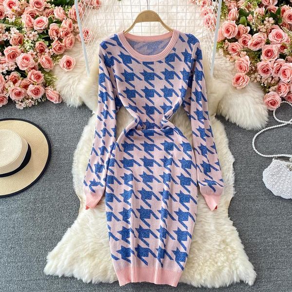 casual dresses autumn winter long sleeve o neck houndstooth knitting sweater dress women knitwear female basic sheath bodycon vestidos, Black;gray
casual dresses autumn winter long sleeve o neck houndstooth knitting sweater dress women knitwear female basic sheath bodycon vestidos, Black;gray