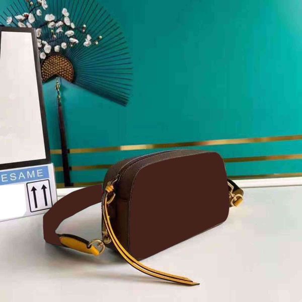 women luxurys designers fashion brand luxurydesigns handbags come with box receive custom flowers flap crossbody bags
women luxurys designers fashion brand luxurydesigns handbags come with box receive custom flowers flap crossbody bags