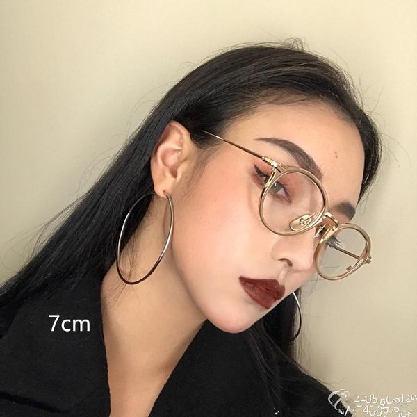 hoop & huggie 2021 fashion style exaggeration in europe and america hiphop personality big circle earring, female earring, Golden;silver
hoop & huggie 2021 fashion style exaggeration in europe and america hiphop personality big circle earring, female earring, Golden;silver