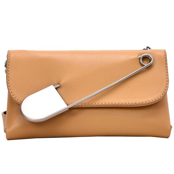 cross body women's bags 2021 creative huge pins brand trendy fashion chain messenger bag personalized shoulder handbag
cross body women's bags 2021 creative huge pins brand trendy fashion chain messenger bag personalized shoulder handbag