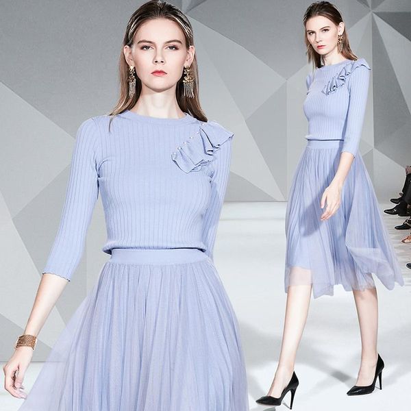 two piece dress womens ladies designer clothes set suit runway knit shirt + mesh skirt 2 pieces autumn winter long sleeves sweater, White
two piece dress womens ladies designer clothes set suit runway knit shirt + mesh skirt 2 pieces autumn winter long sleeves sweater, White