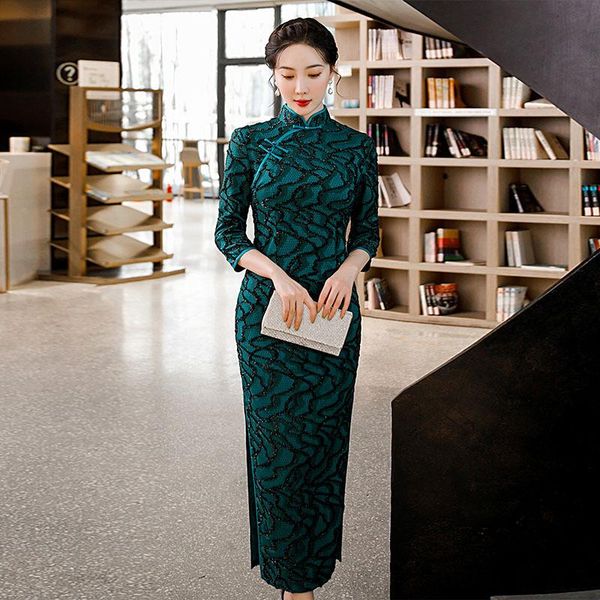 ethnic clothing autumn elegant orientale banquet mandarin collar gold velvet cheongsam women seven points sleeve velour long qipao oversize, Red
ethnic clothing autumn elegant orientale banquet mandarin collar gold velvet cheongsam women seven points sleeve velour long qipao oversize, Red