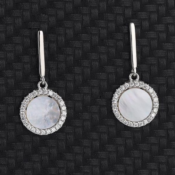 stud s925 sterling silver earrings female temperament simple and versatile fashion circles full of diamonds shell jewelry, Golden;silver
stud s925 sterling silver earrings female temperament simple and versatile fashion circles full of diamonds shell jewelry, Golden;silver