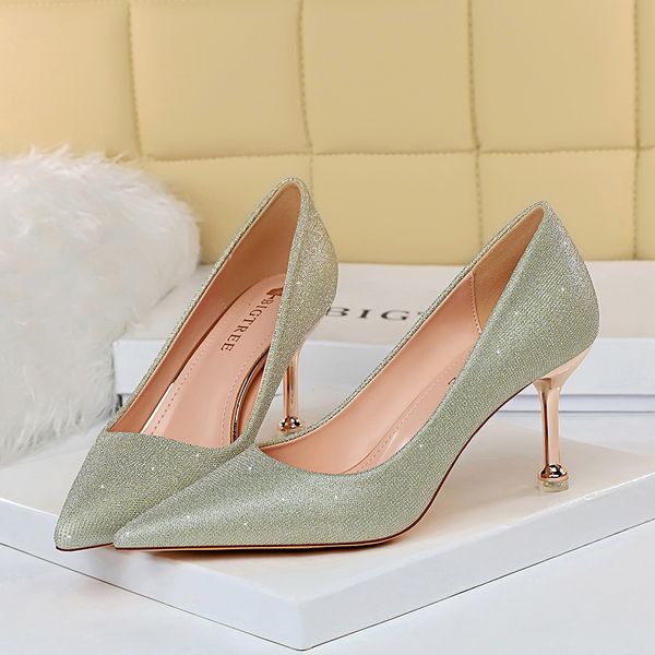 2021 luxury women 7.5cm or 9.5cm pencil high heels wedding pumps bling crystal pumps sequin silver pumps lady cinderella shoes, Black
2021 luxury women 7.5cm or 9.5cm pencil high heels wedding pumps bling crystal pumps sequin silver pumps lady cinderella shoes, Black
