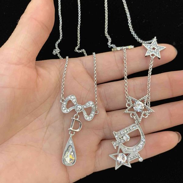 christian/dio necklace middle ancient d family beautiful lady wind bow five pointed star water drop micro inlaid zircon, Red;brown
christian/dio necklace middle ancient d family beautiful lady wind bow five pointed star water drop micro inlaid zircon, Red;brown
