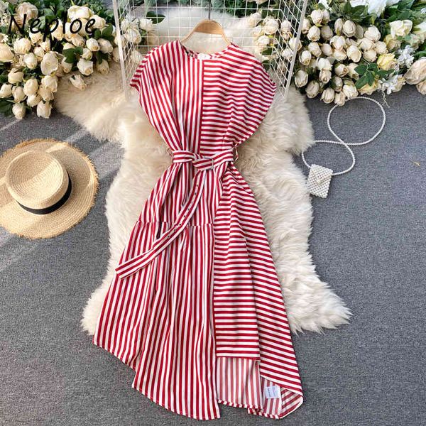 neploe o neck sleeveless temperament dress women high waist hip sashes a line vestidos vintage striped loose robe summer 210510, Black;gray
neploe o neck sleeveless temperament dress women high waist hip sashes a line vestidos vintage striped loose robe summer 210510, Black;gray