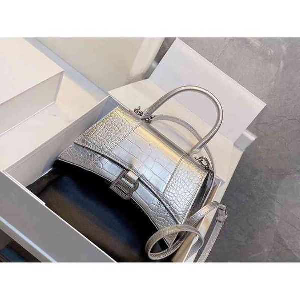 balencaigass hourglass small square bags moon locomotive genuine leather fashion motorcycle bags luxury women handbag designer mvfr
balencaigass hourglass small square bags moon locomotive genuine leather fashion motorcycle bags luxury women handbag designer mvfr