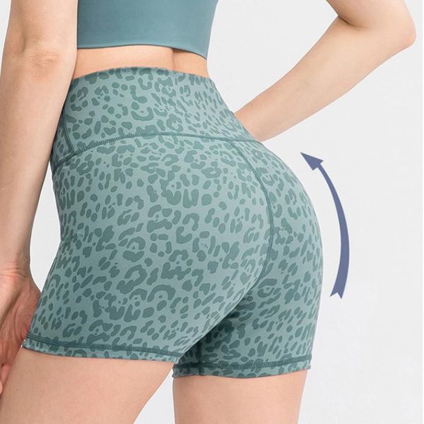 summer printed camouflage seamless yoga shorts women high waist stretch sportswear fitness workout gym outfit
summer printed camouflage seamless yoga shorts women high waist stretch sportswear fitness workout gym outfit