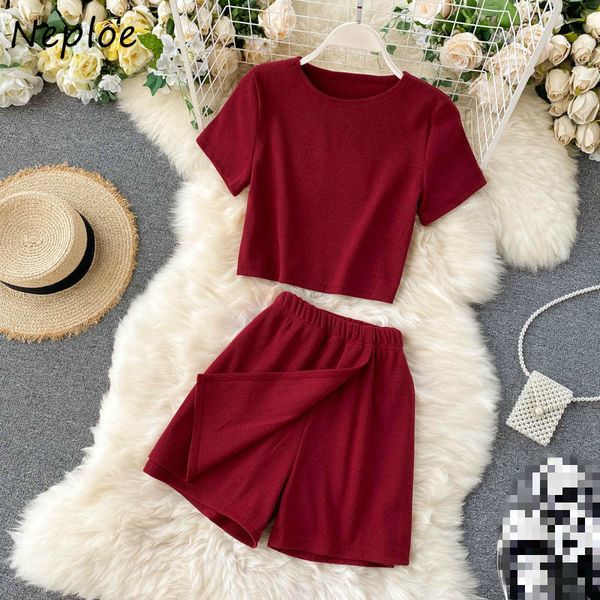 neploe short sleeves t-shirt and fake two piece wide leg shorts female suits summer simple solid women two piece set 82143 210423, White
neploe short sleeves t-shirt and fake two piece wide leg shorts female suits summer simple solid women two piece set 82143 210423, White