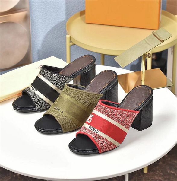 sandals fashion women's casual beach slippers chunky heels shoes female flip flops comfortable sandal l40524, Black
sandals fashion women's casual beach slippers chunky heels shoes female flip flops comfortable sandal l40524, Black