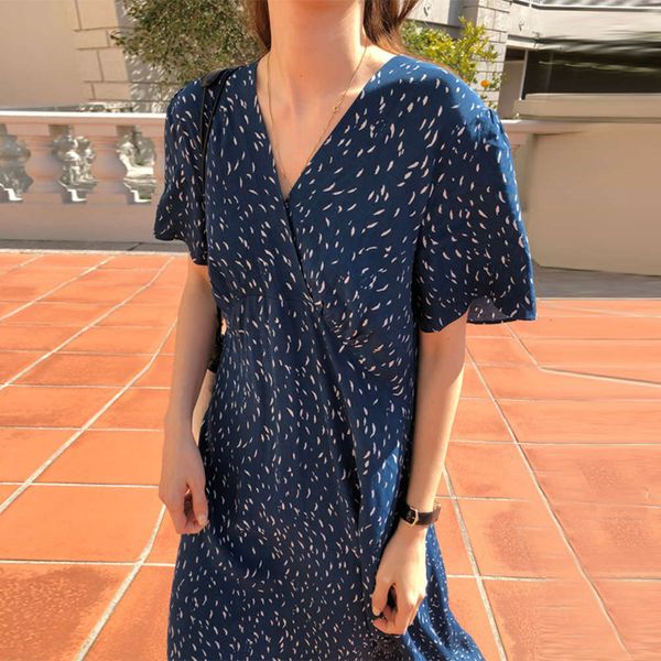 casual dresses dress women clothesfrench slim v-neck star print high waist loose over the knee long short s 5l31, Black;gray
casual dresses dress women clothesfrench slim v-neck star print high waist loose over the knee long short s 5l31, Black;gray