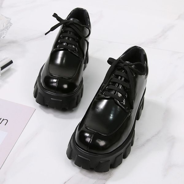 sandals brand designer japanned leather muffins shoes woman lace up high platfom creeper british height increasing flats women e6p, Black
sandals brand designer japanned leather muffins shoes woman lace up high platfom creeper british height increasing flats women e6p, Black