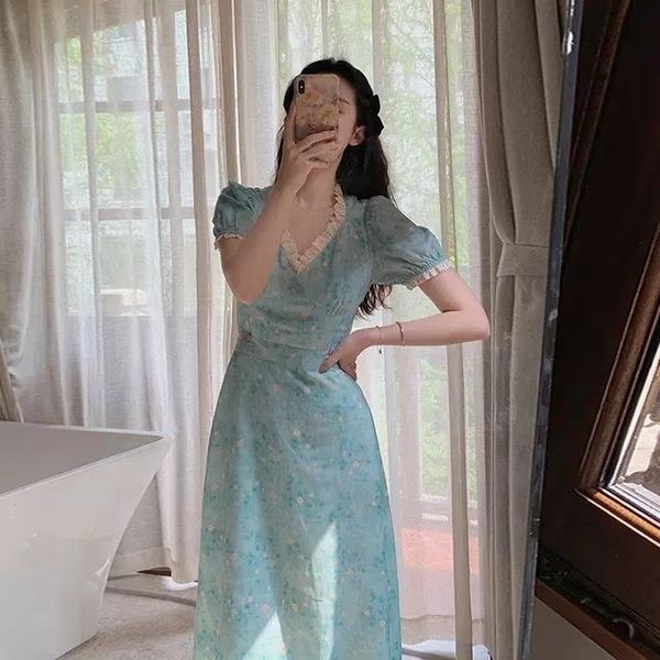 casual dresses taokelao spring and autumn small women's dress 2021 summer french flower tea break platycodon grandiflorum short sleeve, Black;gray
casual dresses taokelao spring and autumn small women's dress 2021 summer french flower tea break platycodon grandiflorum short sleeve, Black;gray