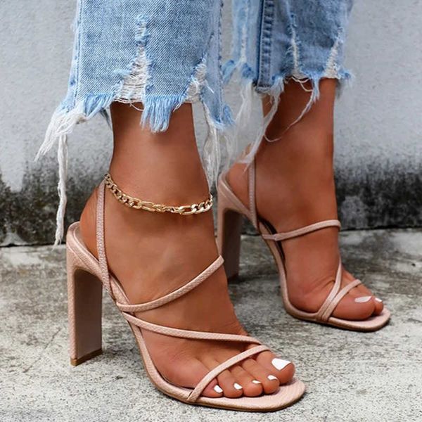 2021 women sandals ladies high heels shoes woman slippers open toes fashion party female lady heels shoes sandals for women y0721, Black
2021 women sandals ladies high heels shoes woman slippers open toes fashion party female lady heels shoes sandals for women y0721, Black