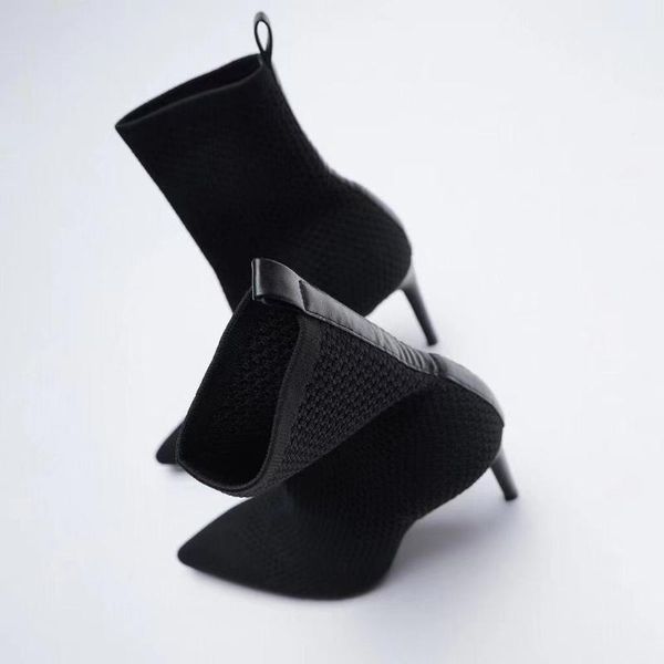boots women's mid calf female shoes boots-women high heel rubber ladies pointy 2021 mid-calf slip-on fabric fretwork, Black
boots women's mid calf female shoes boots-women high heel rubber ladies pointy 2021 mid-calf slip-on fabric fretwork, Black