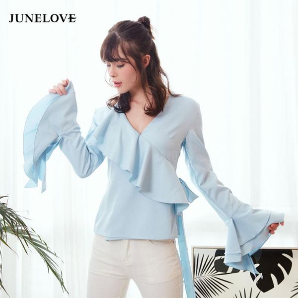 women's blouses & shirts junelove 2021 spring women long butterfly sleeve shirt ruffles ladies fashion slim blouse v neck female patchw, White
women's blouses & shirts junelove 2021 spring women long butterfly sleeve shirt ruffles ladies fashion slim blouse v neck female patchw, White